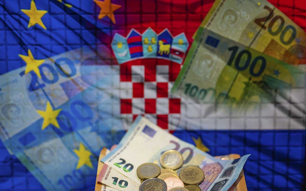 Croacia adopta el euro e ingresa al espacio Schengen
